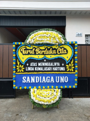 Papan Bunga Duka di Kalitengah